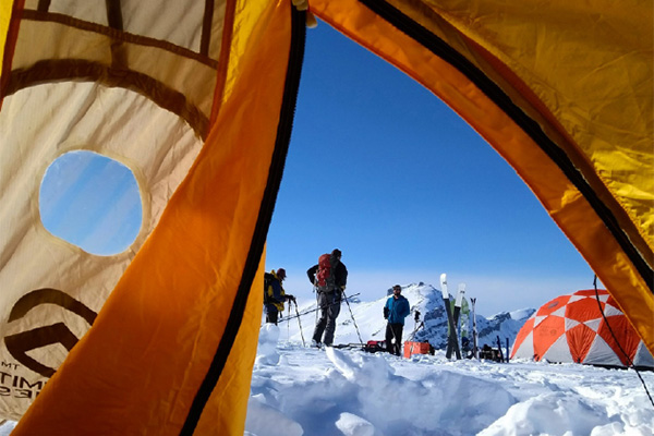 Research on Peyto glacier in the Canadian Rockies